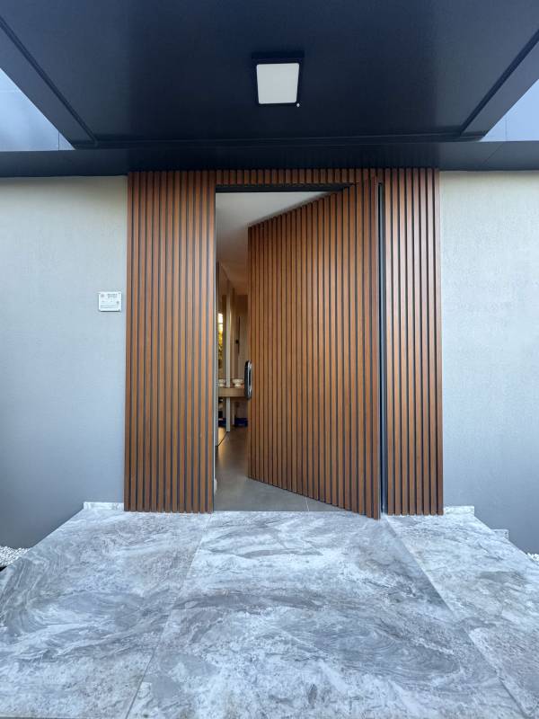 Porte Bois Vertical Contemporaine
